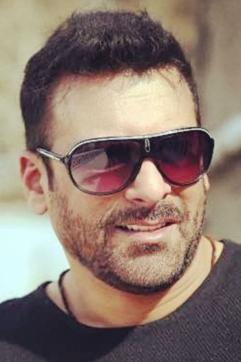 Actor Shamoon Abbasi