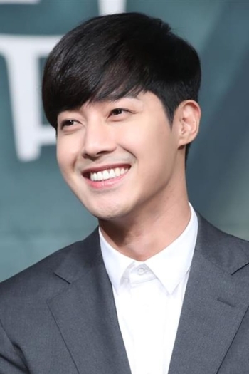 Actor Kim Hyun-joong