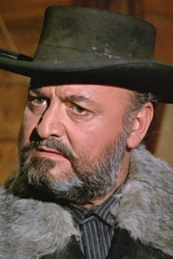 Actor Daniele Vargas