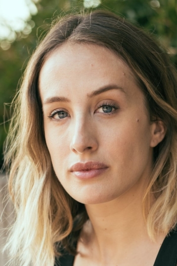 Actor Rachel Zeiger-Haag