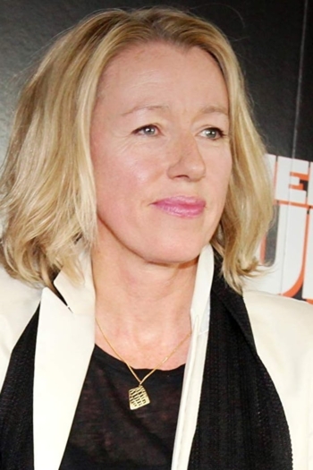 Actor Elaine Constantine