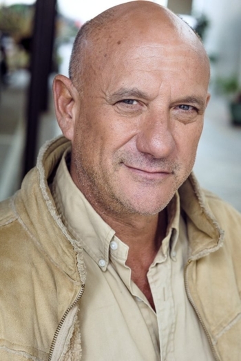 Actor Bill Kalmenson