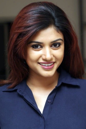 Actor Oviya Helen