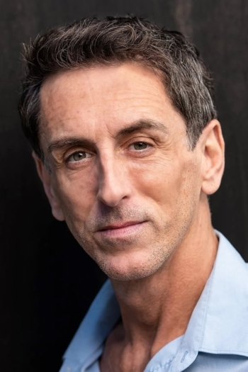 Actor Duff MacDonald