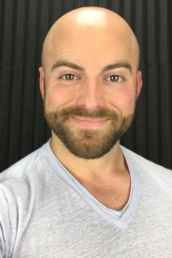 Actor Matthew Santoro