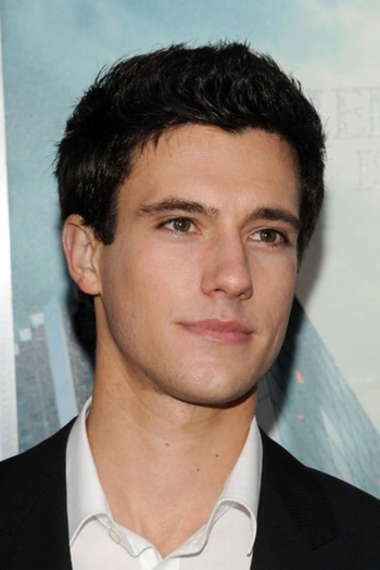 Actor Drew Roy