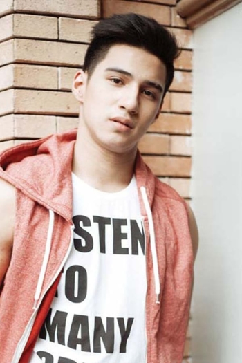 Actor Albie Casiño
