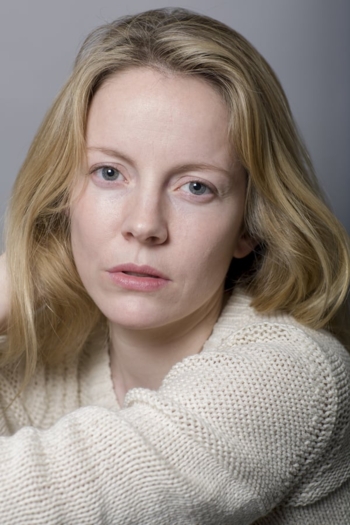 Actor Alexandra Moen