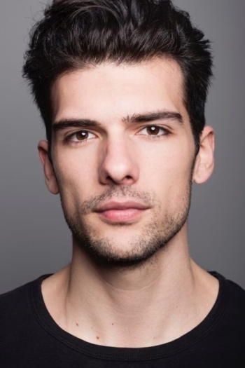 Actor César Nafría