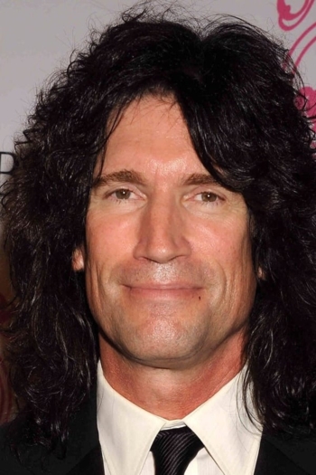 Actor Tommy Thayer