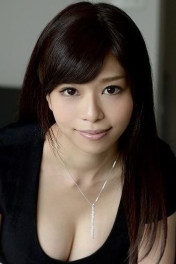Actor Yuka Aoba
