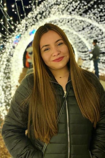 Actor Andrea Viveros