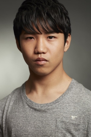 Actor Takara Sakumoto