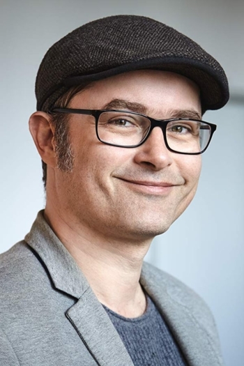 Actor Manuel Flurin Hendry