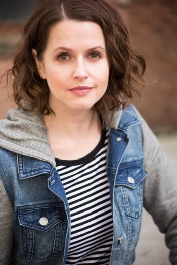 Actor Melissa Wolfklain