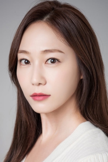 Actor Ha Si-eun