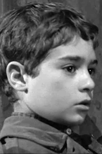 Actor Robert Desnoux