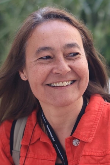 Actor Sandra Balsells