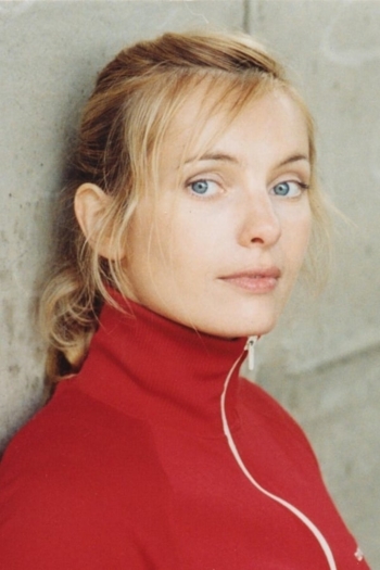 Actor Nadja Uhl