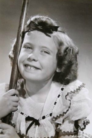 Actor Marjorie Ann Mutchie