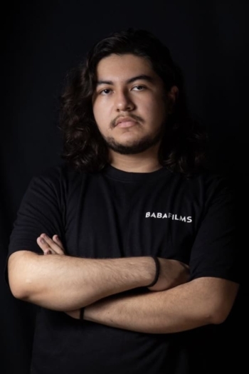 Actor Roberto Sigarra