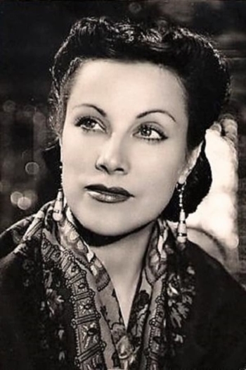 Actor Mary Delgado
