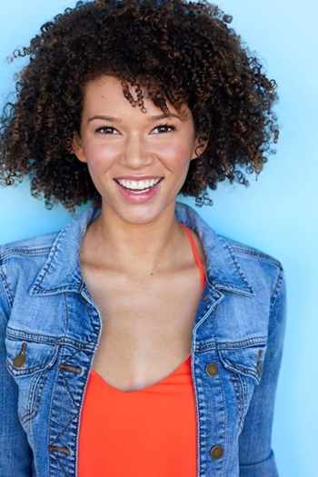 Actor Samantha Neyland