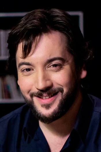 Actor Alvaro Santi