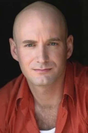 Actor Colin Decker