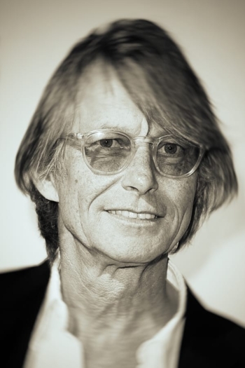 Actor Bruce Robinson