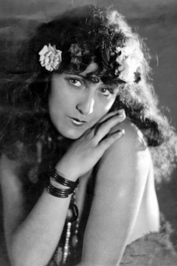 Actor Virginia Brown Faire