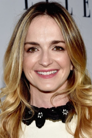 Actor Molly McNearney