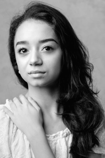 Actor Carolyne Galvao