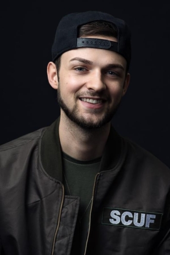 Actor Alastair Aiken