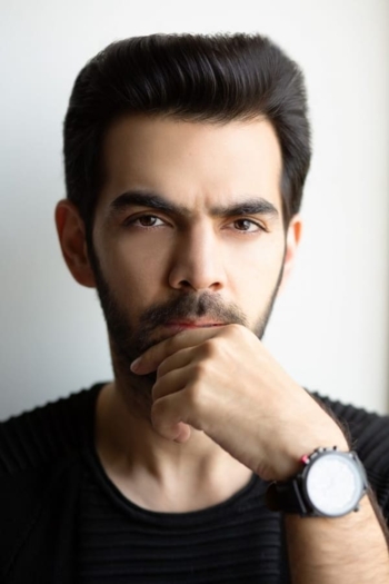 Actor Karan Grover