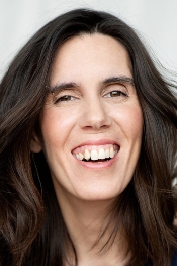 Actor Emilie Ouellette