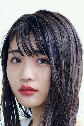 Actor Momoka Ishida