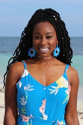 Actor Scarlette Douglas