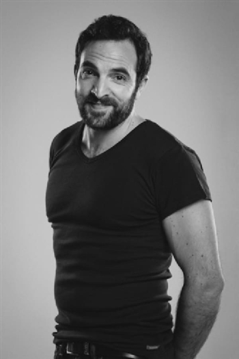 Actor David Mora