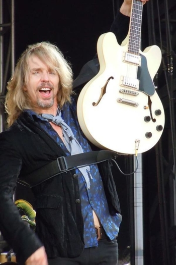 Actor Tommy Shaw