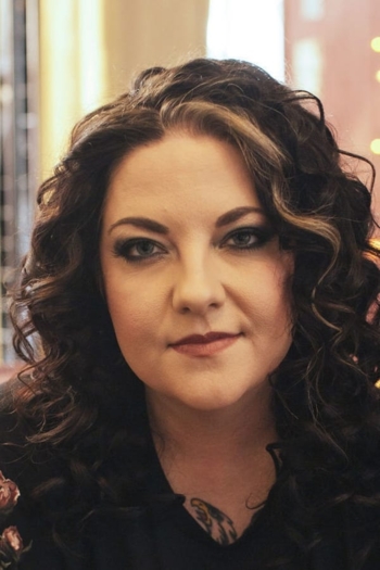 Actor Ashley McBryde