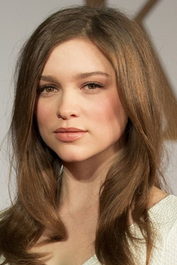 Actor Sophie Cookson