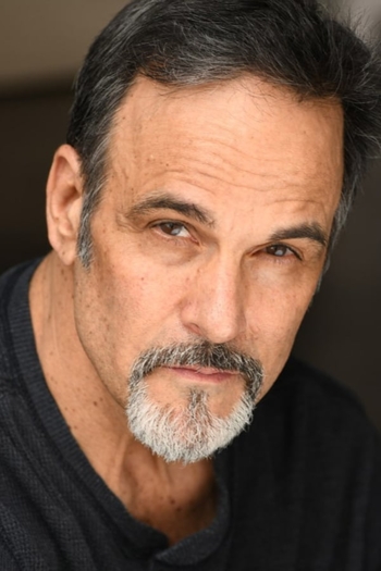 Actor Deke Anderson