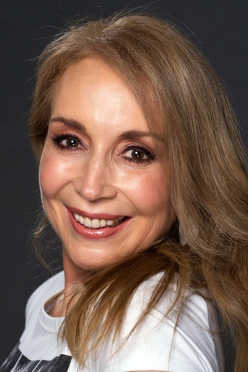 Actor Karen Doggenweiler