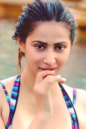 Actor Rishina Kandhari
