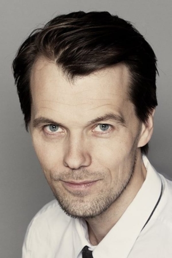 Actor John Erik Kaada