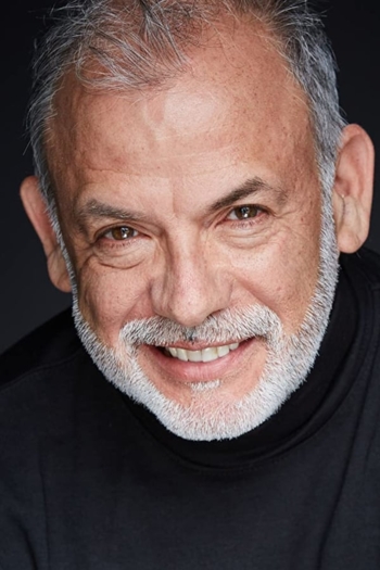 Actor Ricardo Burgos