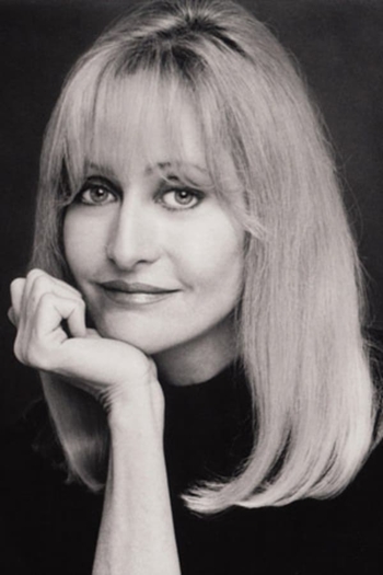 Actor Cynthia Garris