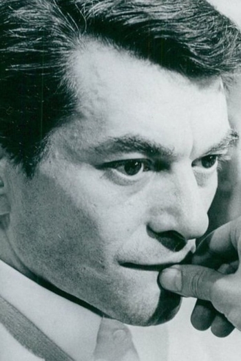 Actor Sheldon Reynolds