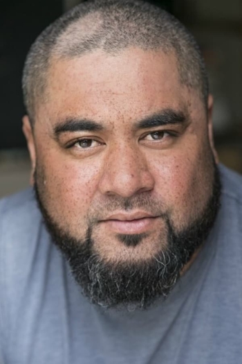 Actor Sateki Finau Baas